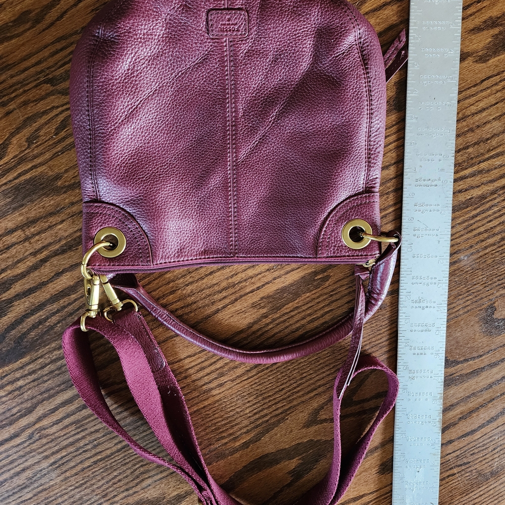 Fossil Burgundy Leather Crossbody Bag - Picture 2 of 5